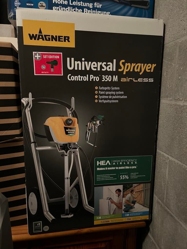 Verfspuitmachine in nieuwstaat, Ophalen, Zo goed als nieuw