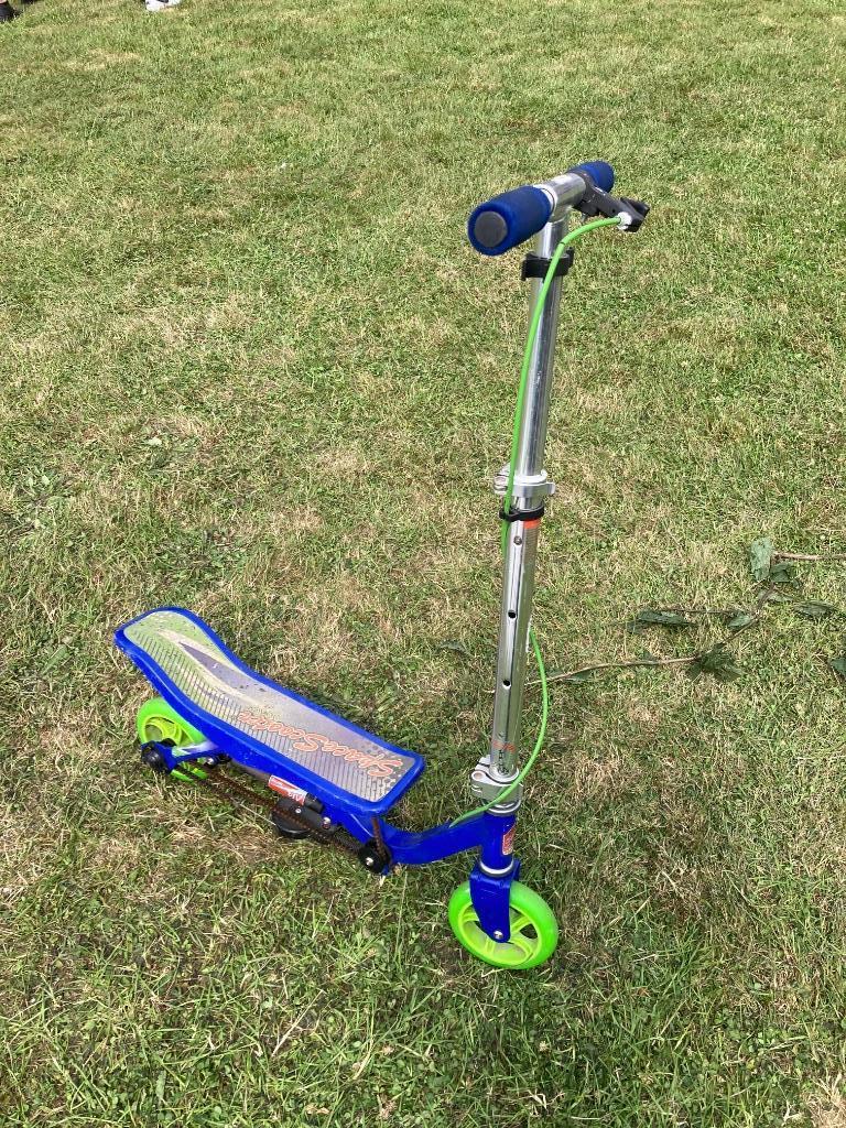 Step, Vélos & Vélomoteurs, Trottinettes, Enlèvement, Comme neuf, Autres types, Space scooter