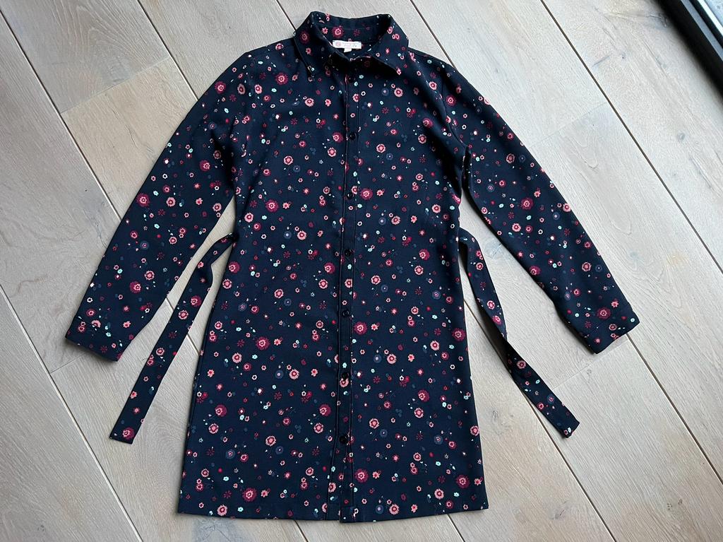 Kleedje / jurk van C&A maat 134 in nieuwstaat, C&A, Meisje, Nieuw, Ophalen of Verzenden