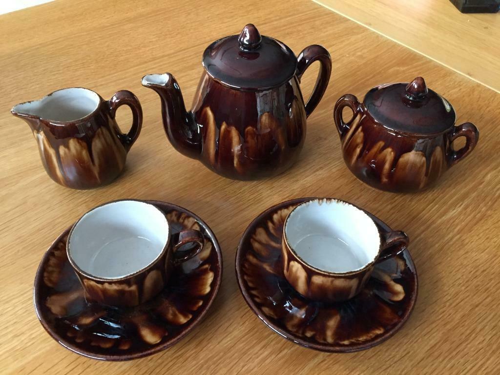 Antiek serviesje: 2x tas/2x ondertas/koffie-melk-suikerpotje, Ophalen, Bord(en)