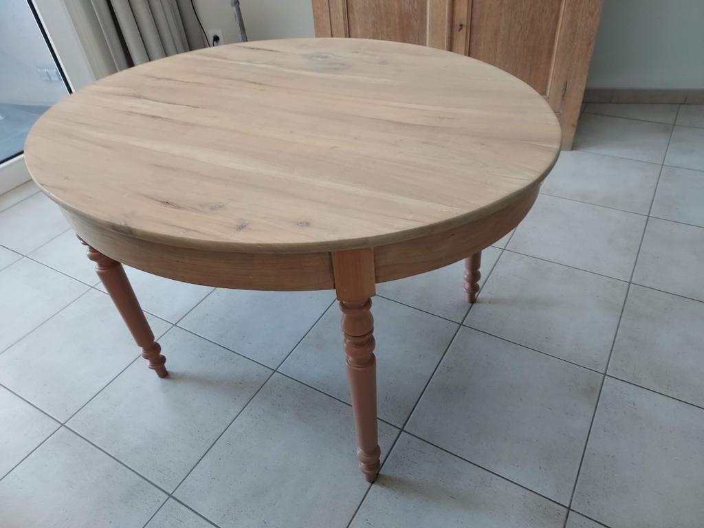 Ovale tafel, Ophalen