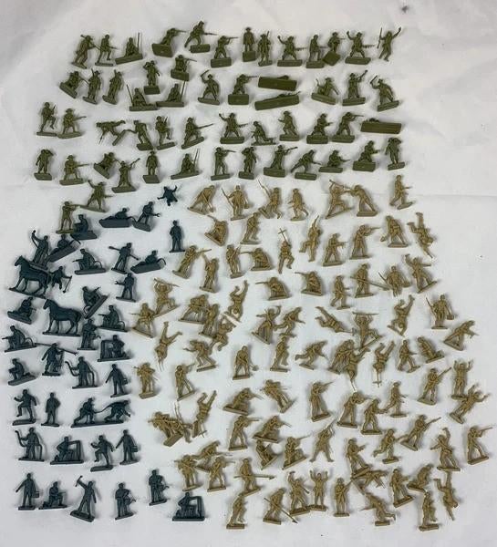 Airfix 1:72 WWII Soldaten Set Vintage Duits Brits USA partij, Hobby en Vrije tijd, Modelbouw | Figuren en Diorama's, Zo goed als nieuw