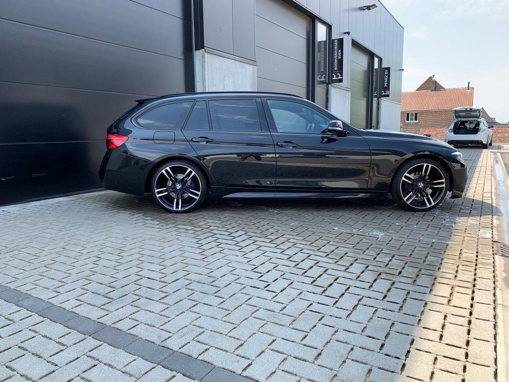 BMW 318iA Touring M-PAKKET* LED FULL BLACK, Autos, 100 kW, Achat, Euro 6, Entreprise