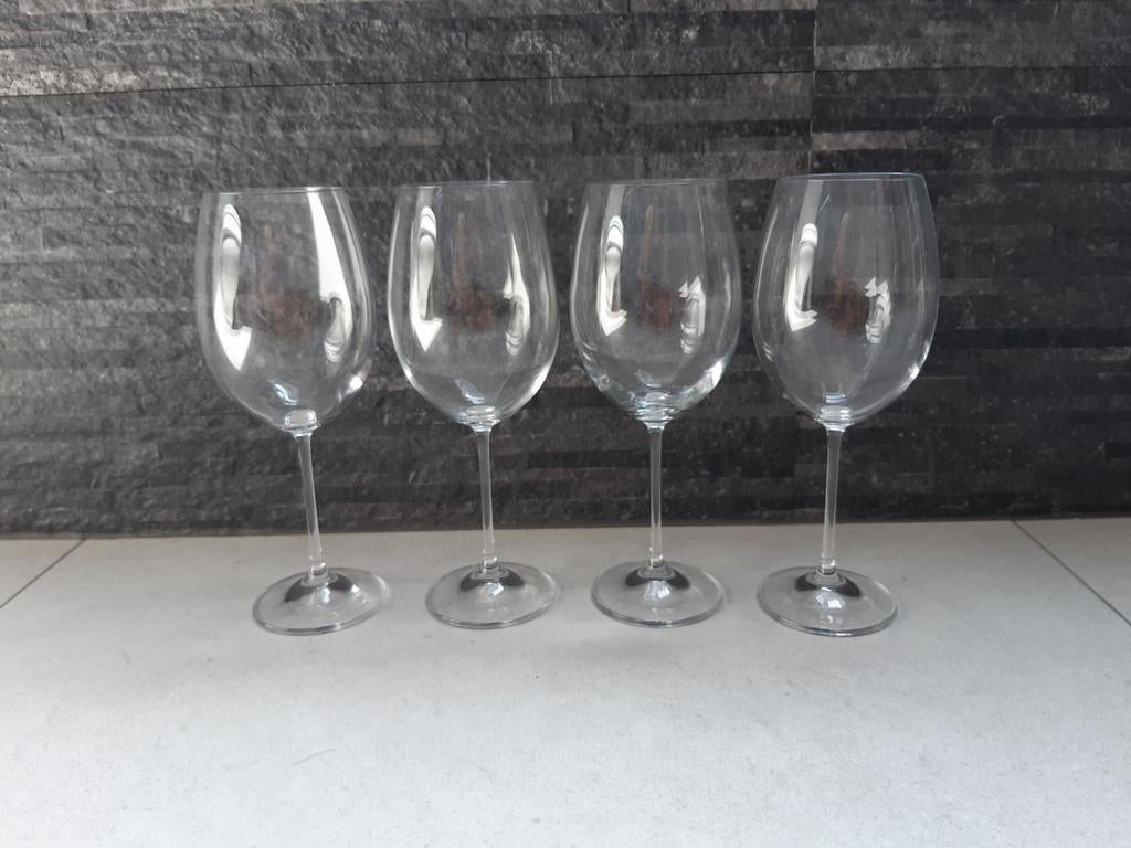 Lot de 4 grands verres à vin, Enlèvement, Comme neuf, Autres types