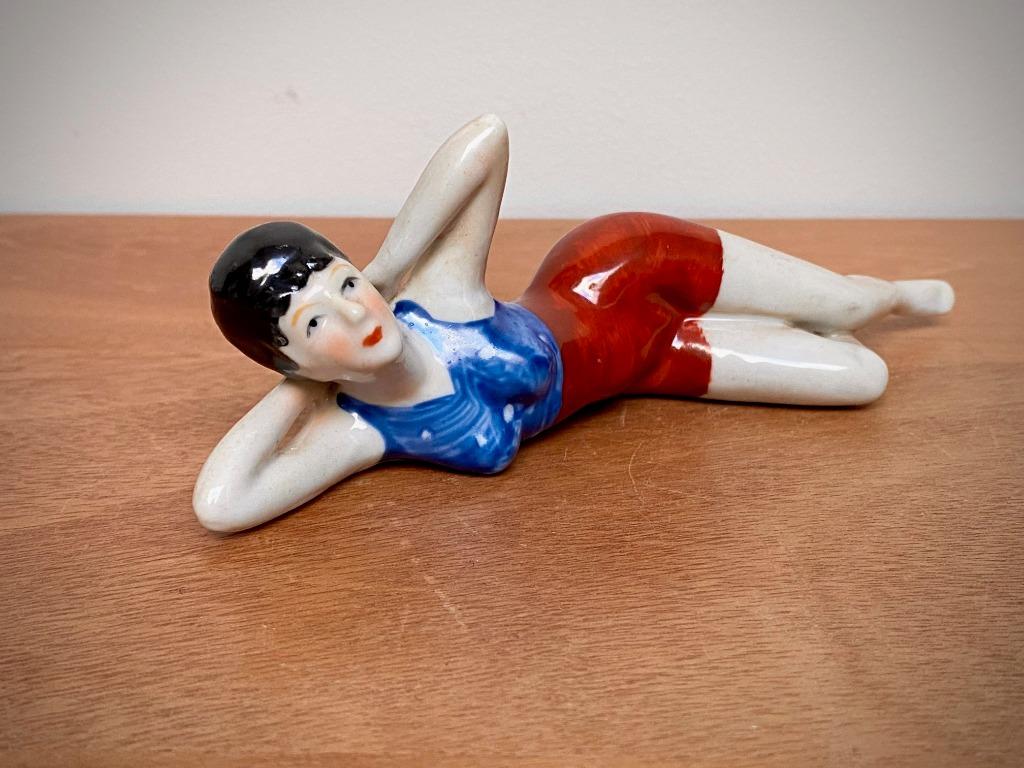 ANTIEK ART DECO BADPORSELEINEN BEELDJE UIT 1930, Ophalen of Verzenden