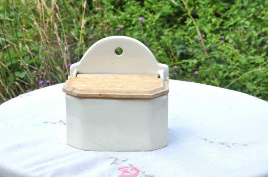§ saliere murale en faience et bois, Ophalen of Verzenden