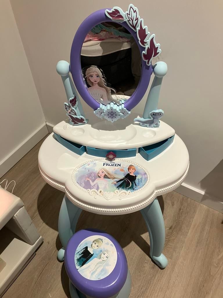 Make up tafeltje Frozen, Huis en Inrichting, Ophalen, Zo goed als nieuw, Minder dan 100 cm, Minder dan 50 cm
