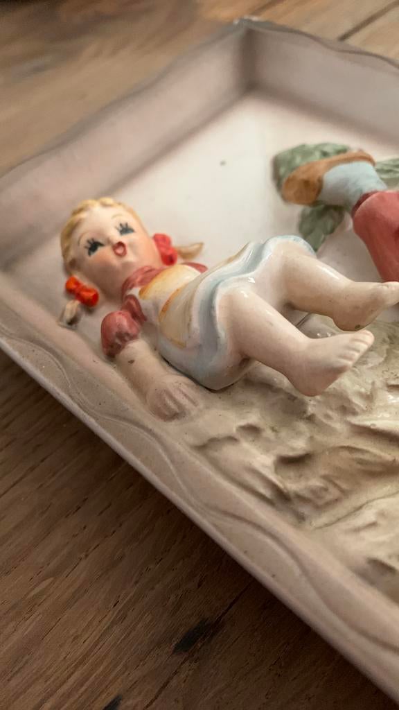 reliëf kadertje stijl Hummel, Antiek en Kunst, Ophalen of Verzenden