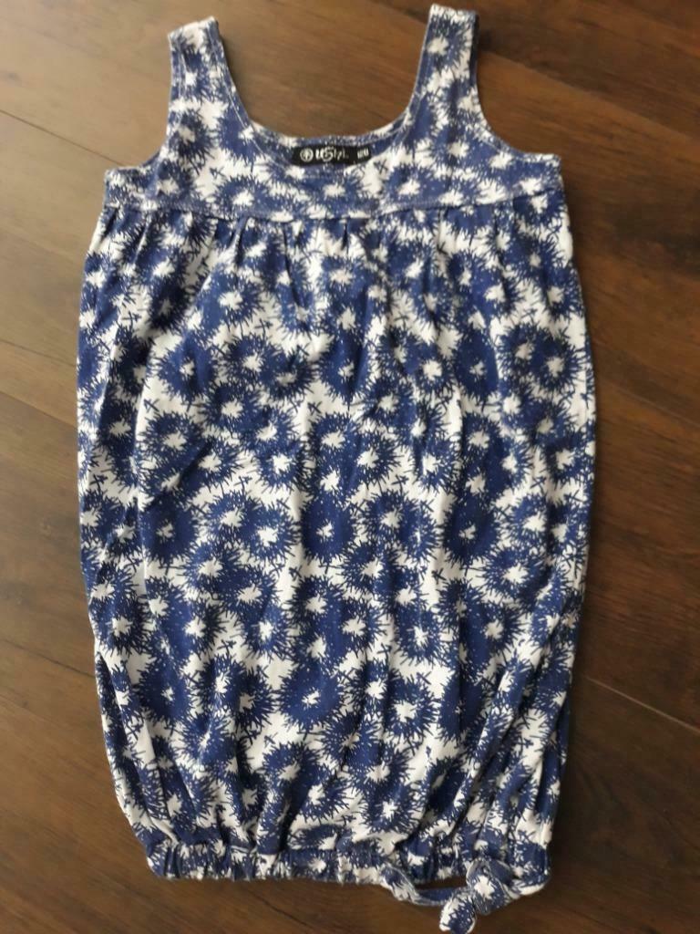 Robe 8 ans, Enlèvement ou Envoi, Comme neuf, Fille