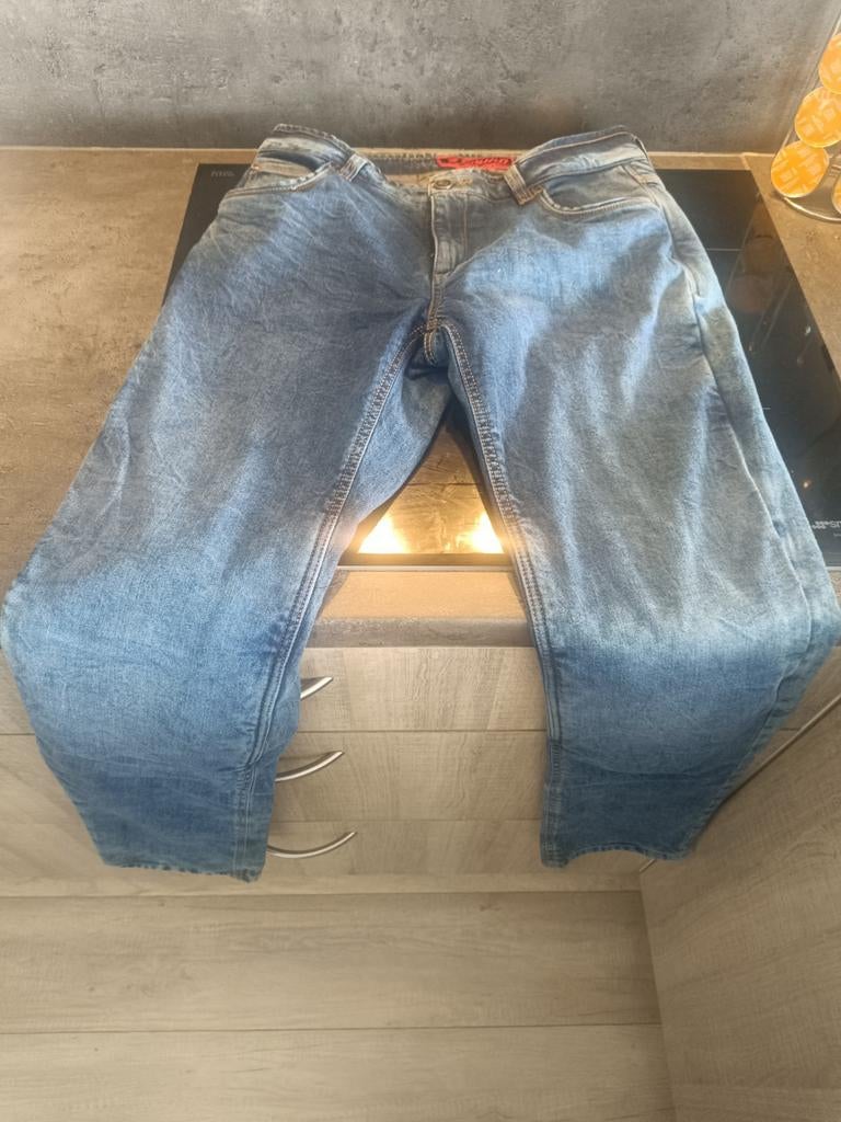 Moto jeansbroek met veiligheid, Motos, Enlèvement