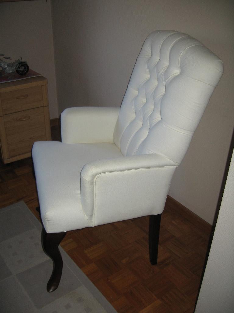Stoelen, Enlèvement, Utilisé