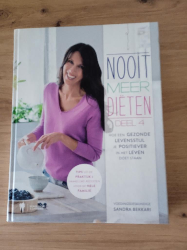 Groot Kookboek Sandra Bekkari, Boeken, Ophalen of Verzenden, Zo goed als nieuw, Gezond koken