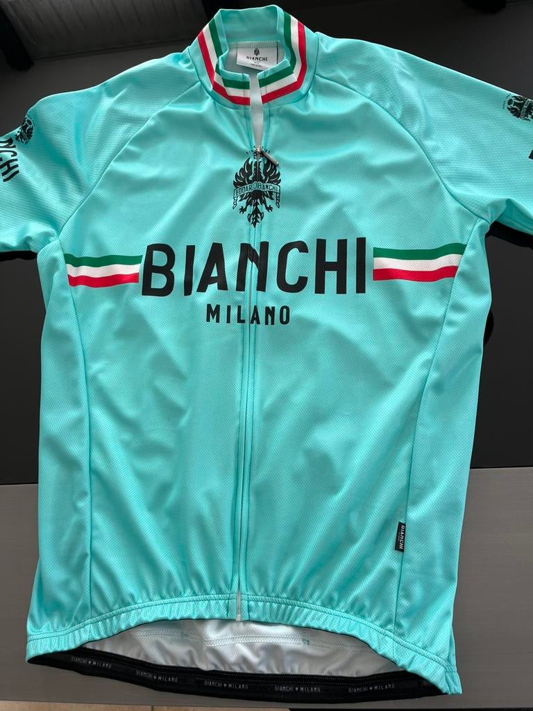 Vareuse cycliste Bianchi original, Enlèvement