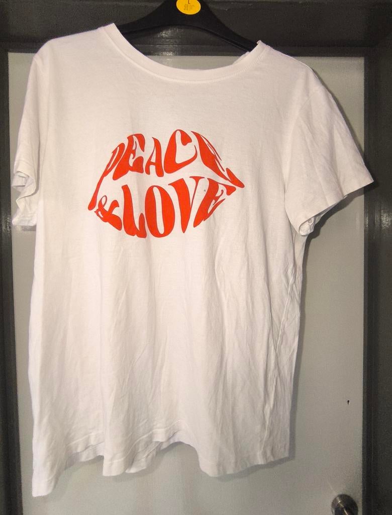 T-shirt voor vrede en liefde, Kleding | Dames, Primark, Wit, Maat 42/44 (L), Ophalen of Verzenden