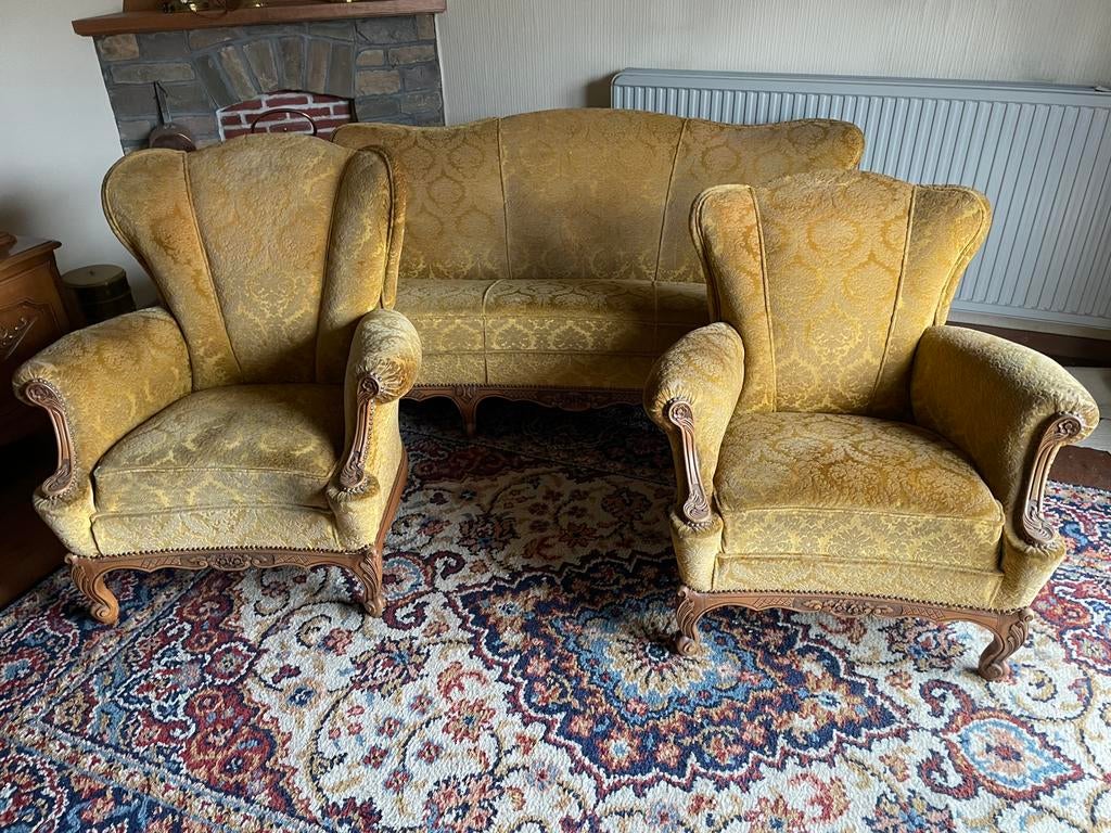 Canapé et fauteuil, Enlèvement