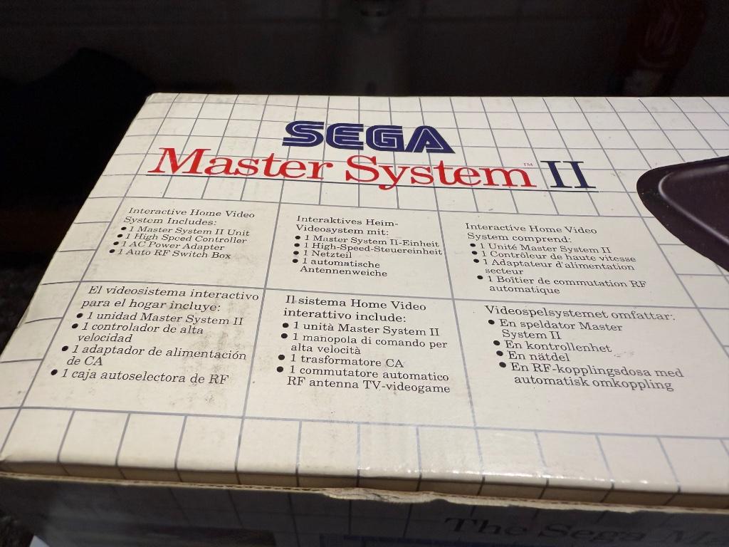 Ongebruikte SEGA Master System 2 - in originele verpakking, Games en Spelcomputers, Avontuur en Actie, 1 speler, Nieuw, Ophalen of Verzenden