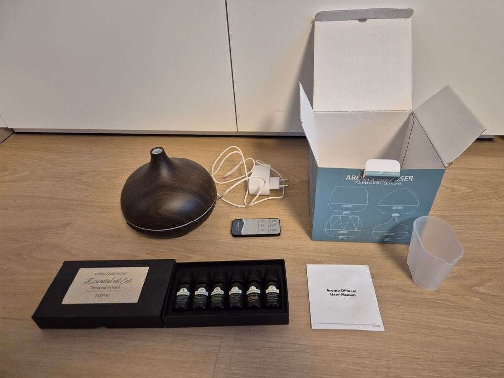 Aroma diffuser met etherische oliën, Ophalen, Zo goed als nieuw, Luchtbehandeling-accessoire