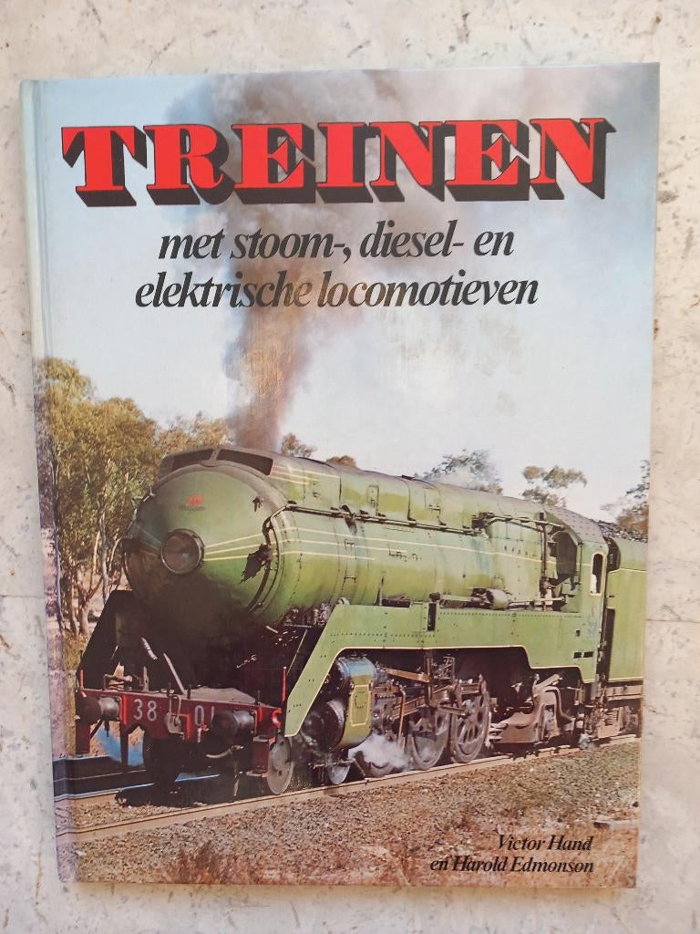 Treinen met stoom-, diesel- en elektrische locomotieven, Ophalen of Verzenden, Gelezen, Victor Hand en Harold Edmonson.