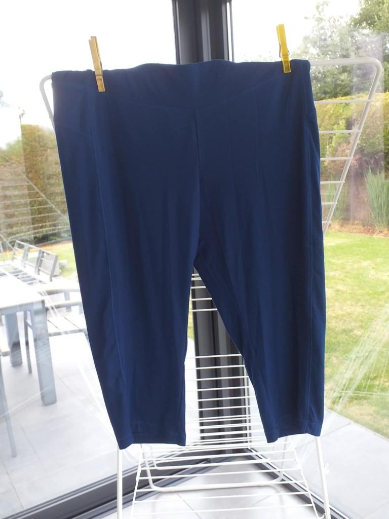 Loopbroek M, Sport en Fitness, Loopsport en Atletiek, Overige merken, Nieuw, Ophalen of Verzenden, Kleding