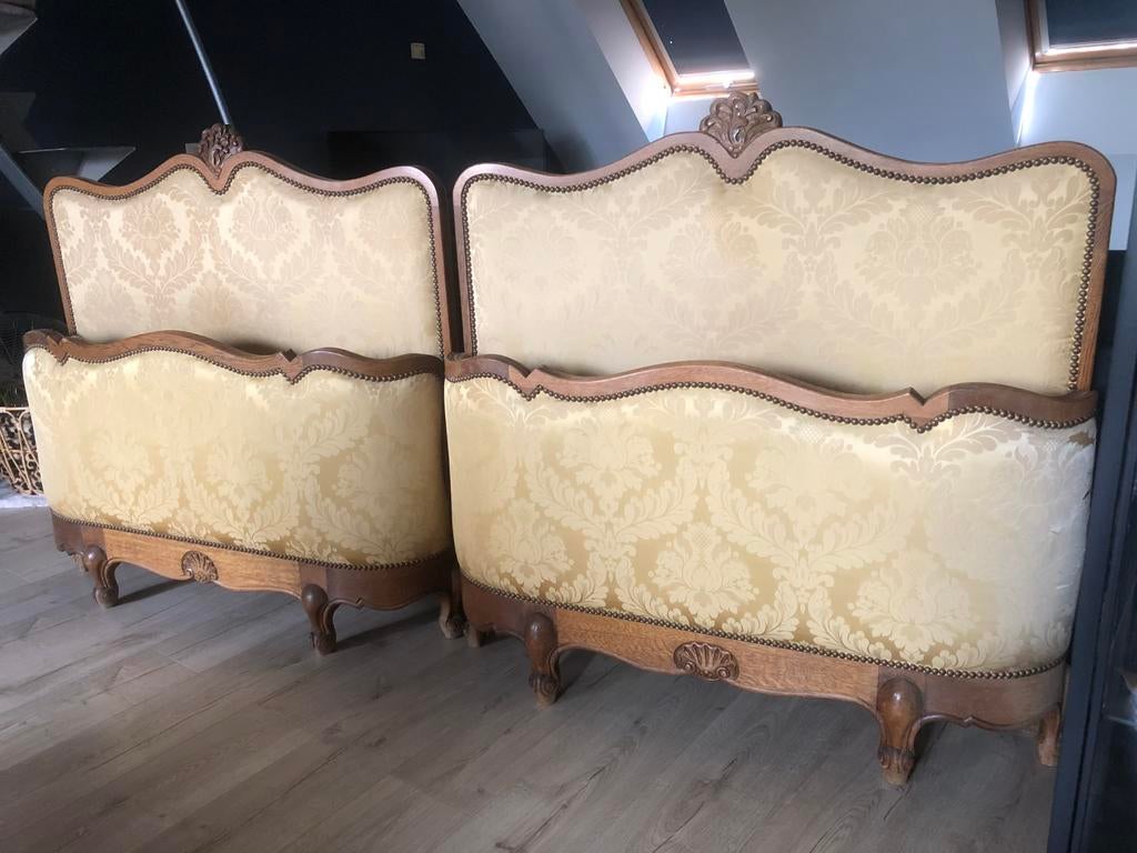 Louis XV bedden, Ophalen