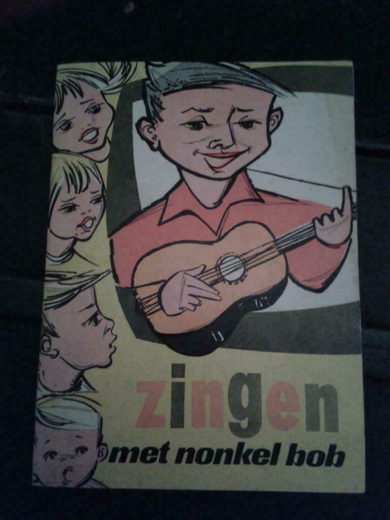 klein boekje Nonkel Bob, Ophalen of Verzenden, Gebruikt