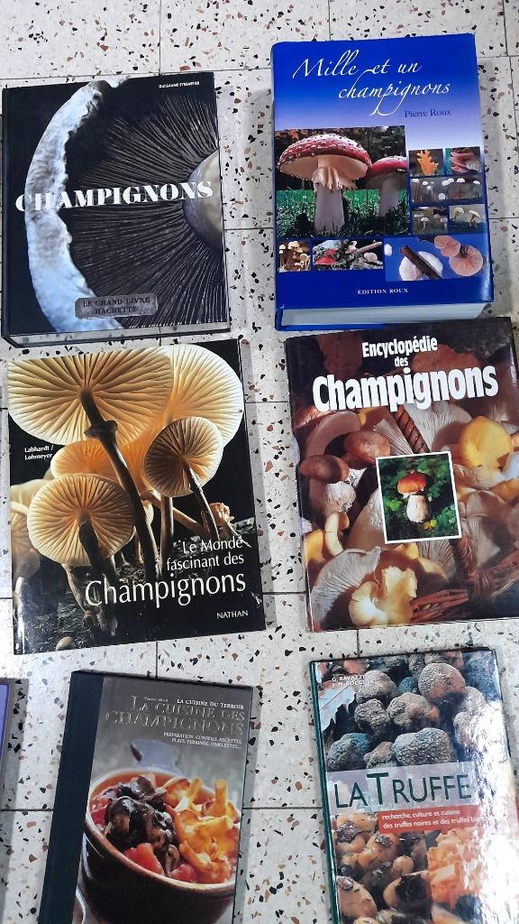 Livres divers champignons, Enlèvement ou Envoi, Comme neuf