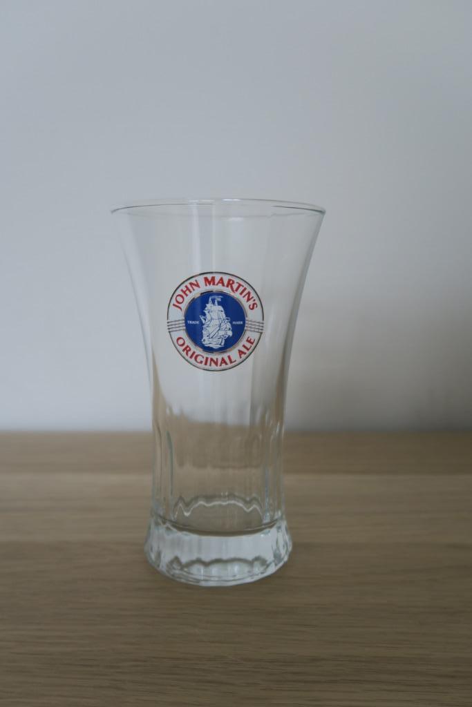 15 verres à bière John Martin, Collections, Enlèvement ou Envoi, Neuf, Verre à bière