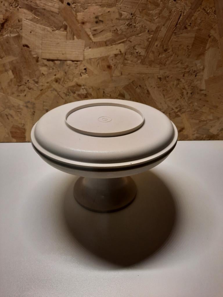 Plateau Tupperware sur pied, Maison & Meubles, Cuisine| Tupperware, Enlèvement ou Envoi, Comme neuf