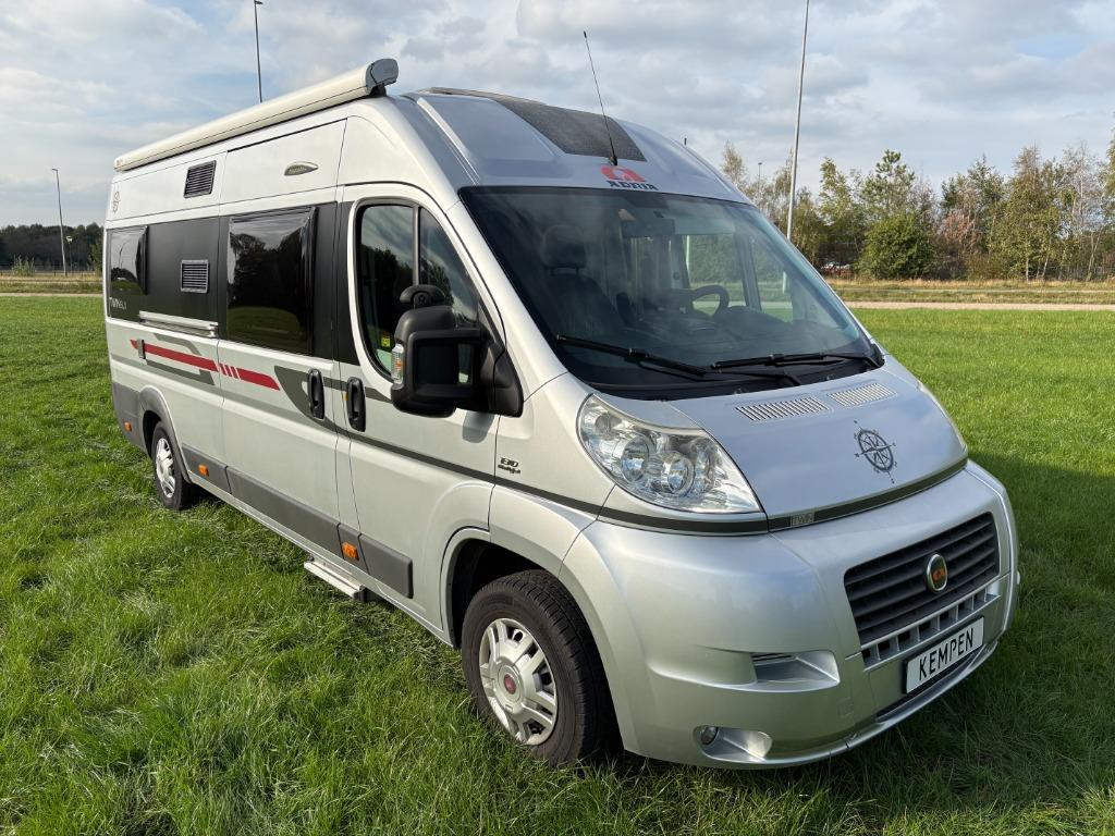 Adria SLX640, lits simples 2.3 Turbo 130ch 80.000 km, Caravanes & Camping, Camping-cars, 6 à 7 mètres, Fiat, Boîte manuelle, Airbags