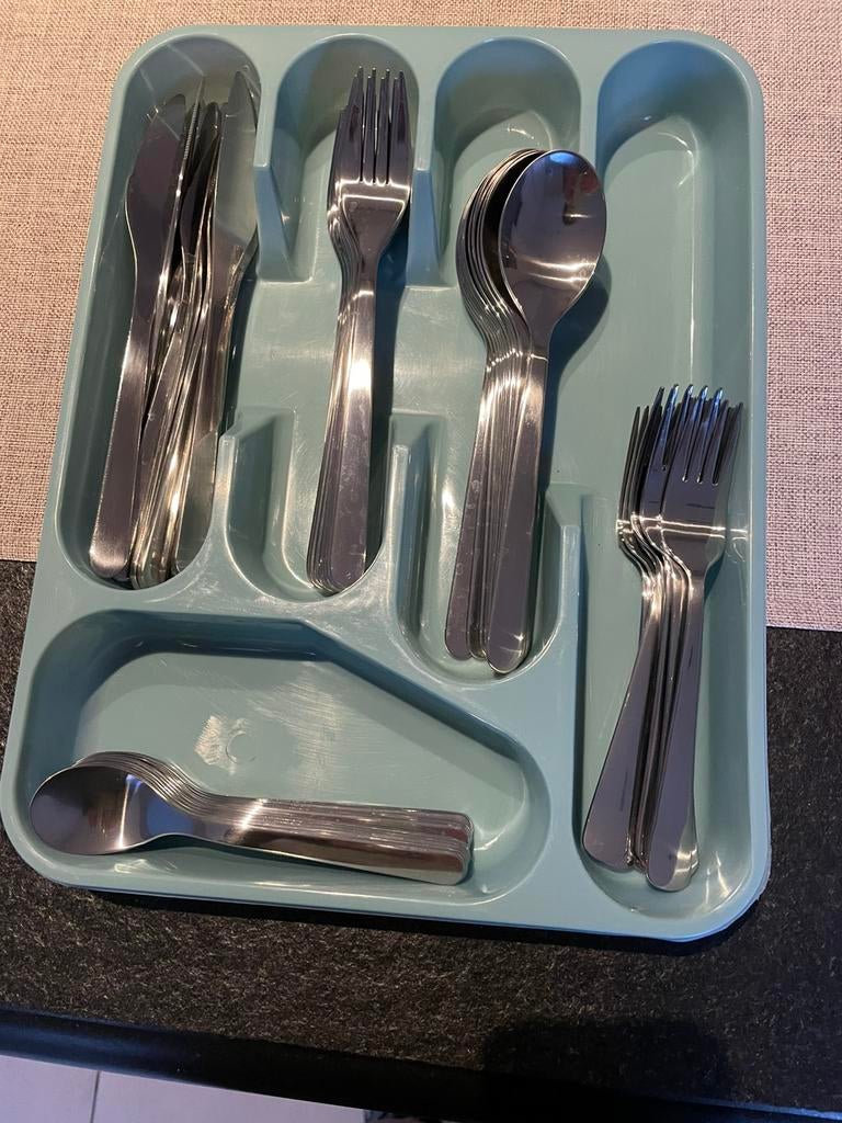 Bestek 60 delig Ikea, Ophalen, Zo goed als nieuw