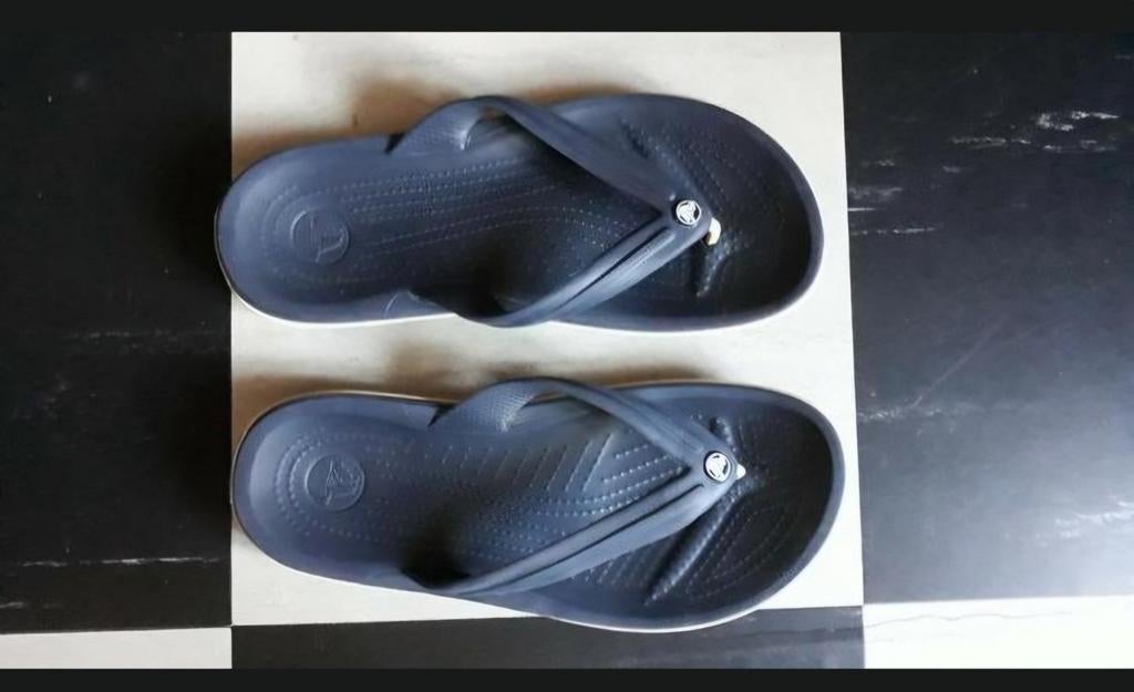 Crocs tong (vendues), Envoi, Porté
