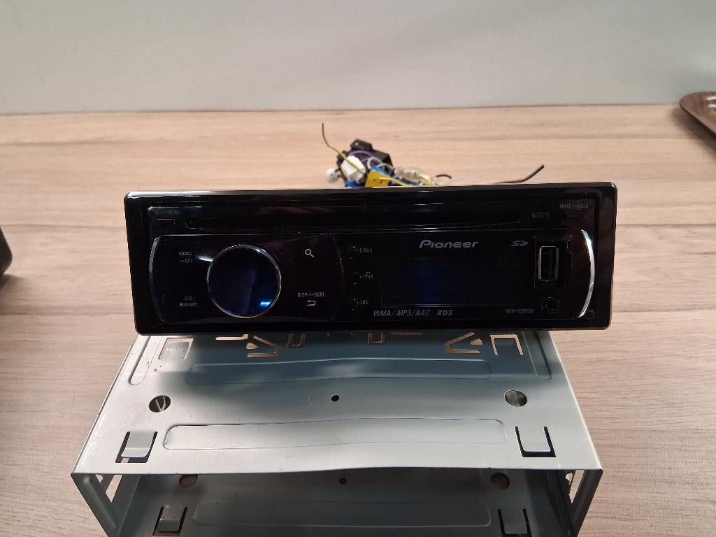 PIONEER DEH-5200SD, Enlèvement, Comme neuf