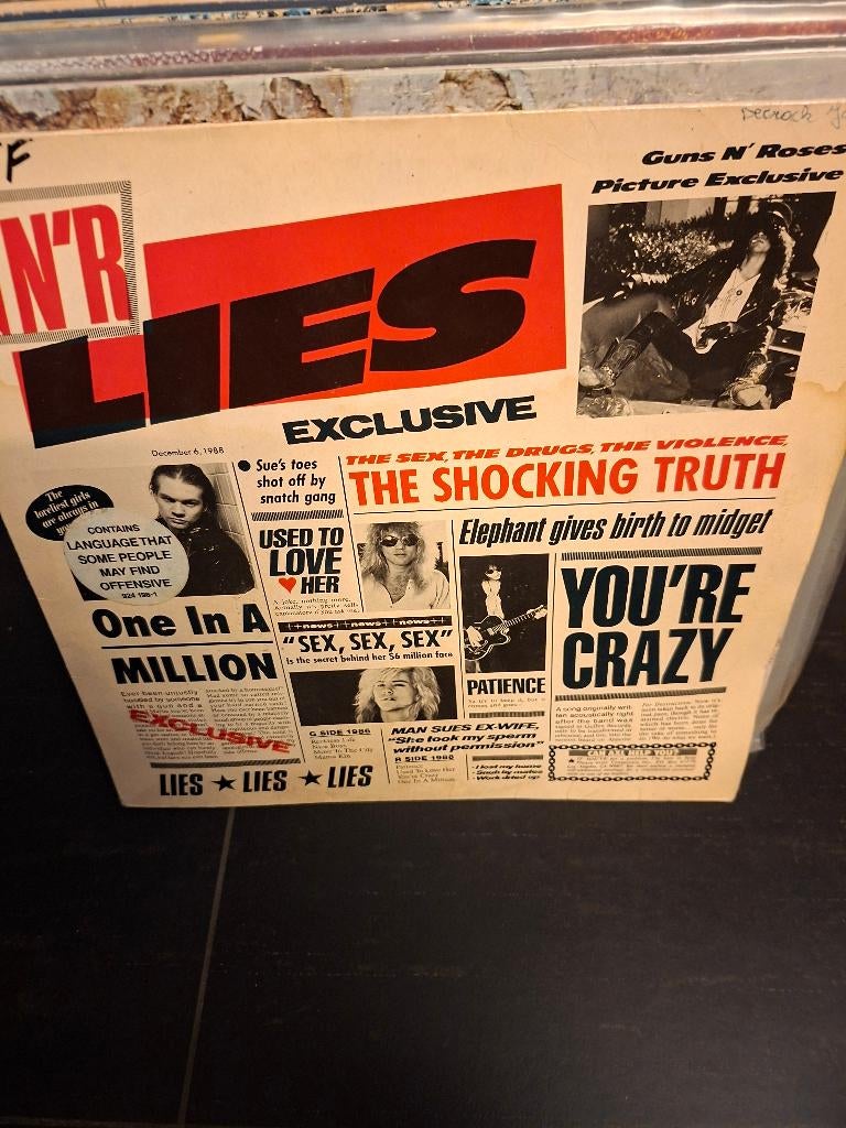 lp - guns n roses - lies - bak 1, Cd's en Dvd's, Ophalen of Verzenden, Gebruikt
