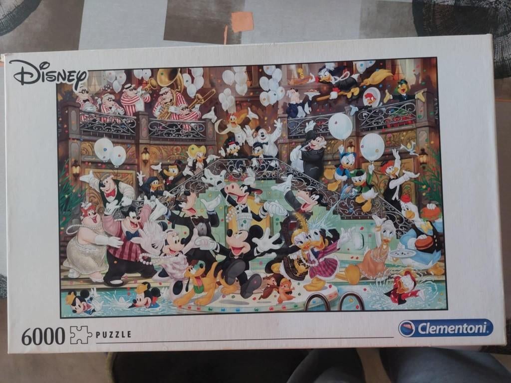 disney puzzel 6000 stuks, Ophalen, Meer dan 1500 stukjes, Zo goed als nieuw, Legpuzzel