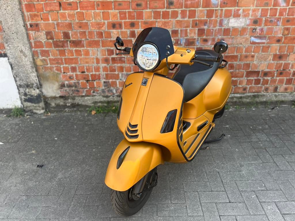 Vespa gts spiegels sport spiegels duccati, Ophalen, Zo goed als nieuw, Vespa