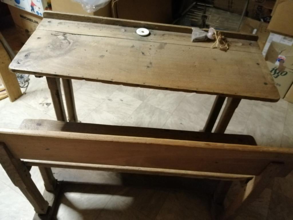 Ancien bureau écolier en chêne, Enlèvement