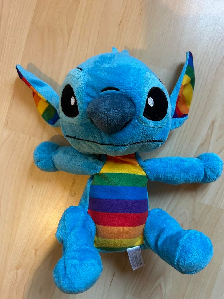 Stitch special pride rainbow, Ophalen, Zo goed als nieuw