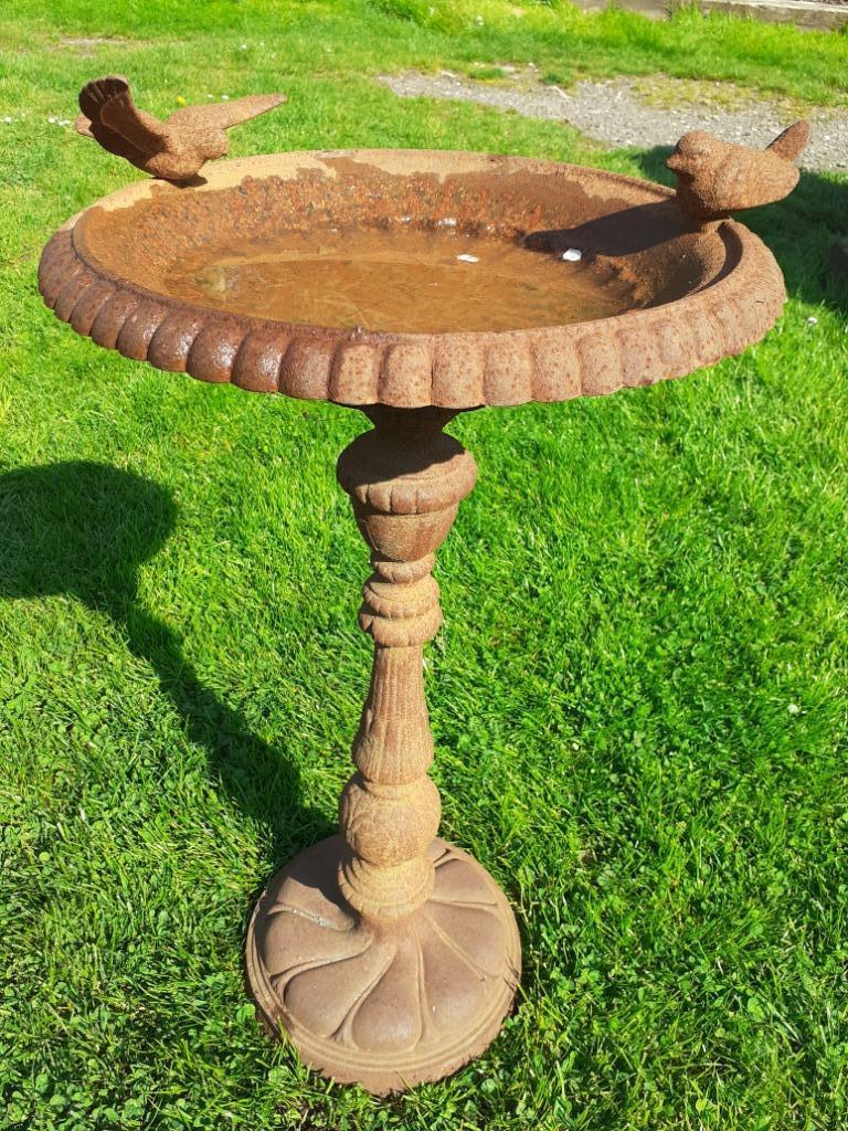 PRACHTIG GEPATINEERD GIETIJZEREN VOGELBAD, Tuin en Terras, Ophalen of Verzenden, Nieuw