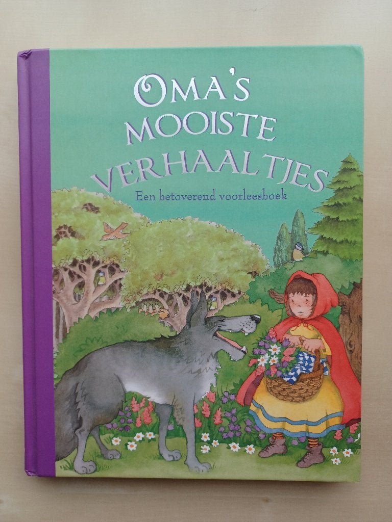 Oma's mooiste verhaaltjes, Jongen of Meisje, Ophalen of Verzenden, Zo goed als nieuw, Voorleesboek