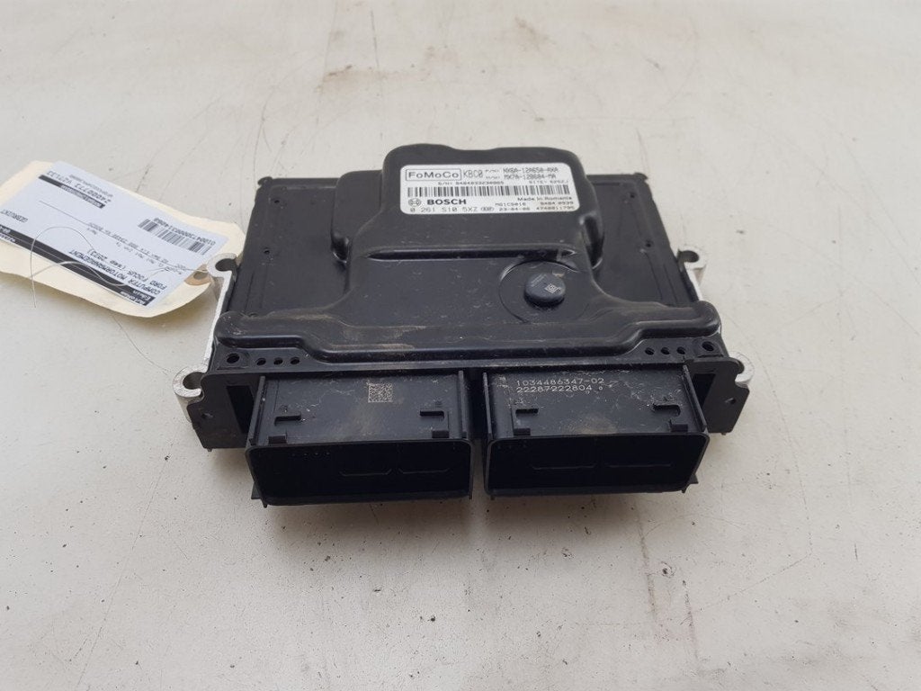 COMPUTER MOTOR Ford Focus 4 Wagon (01-2018/12-2025), Robert Bosch AG, Gebruikt, Ford, Robert-Bosch-Allee 1
74232  Abstatt, DE