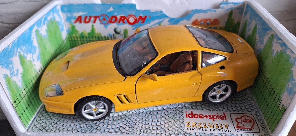 Burago Ferrari 550 Marinello - Limited edition - 1/18, Ophalen of Verzenden, Zo goed als nieuw, Auto, Burago