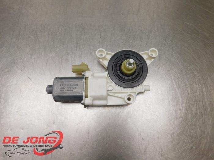Moteur de vitre portière d'un Chrysler Voyager, 3 mois de garantie, Utilisé, -, -