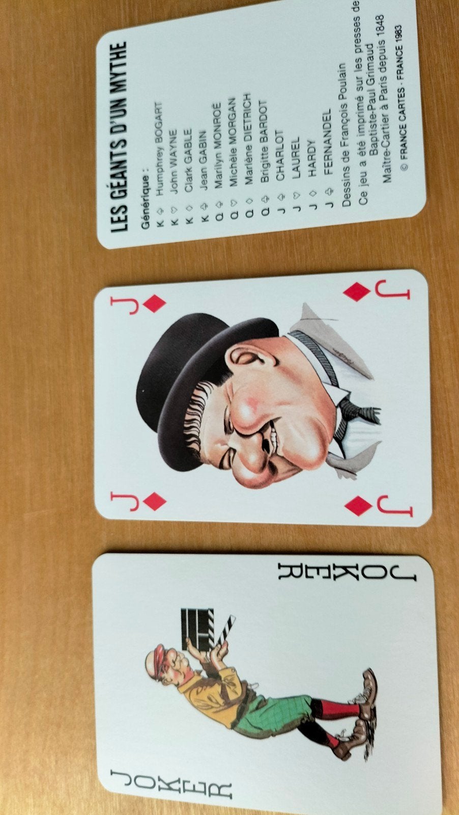 Plusieurs jeux de cartes neufs, Enlèvement ou Envoi
