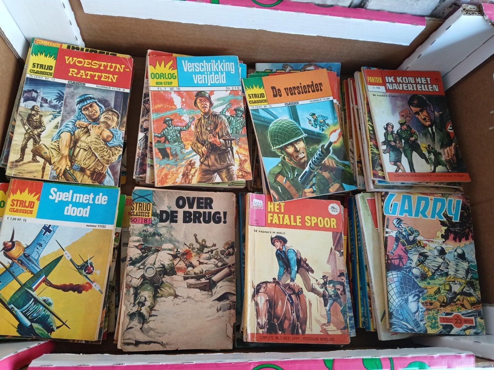 80 mini strips oorlog western, Ophalen of Verzenden