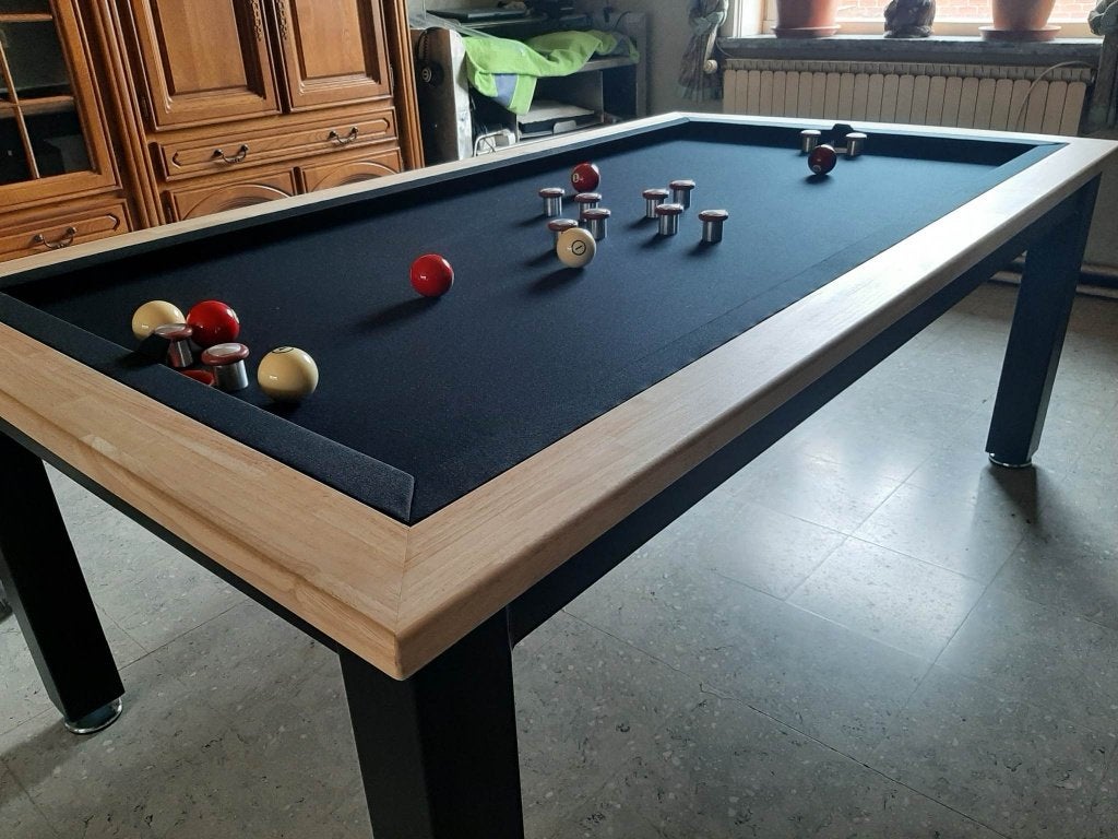 Allerlei biljarts en voetbaltafels., Sport en Fitness, Biljarten en Poolen, Ophalen, Zo goed als nieuw, Biljarttafel