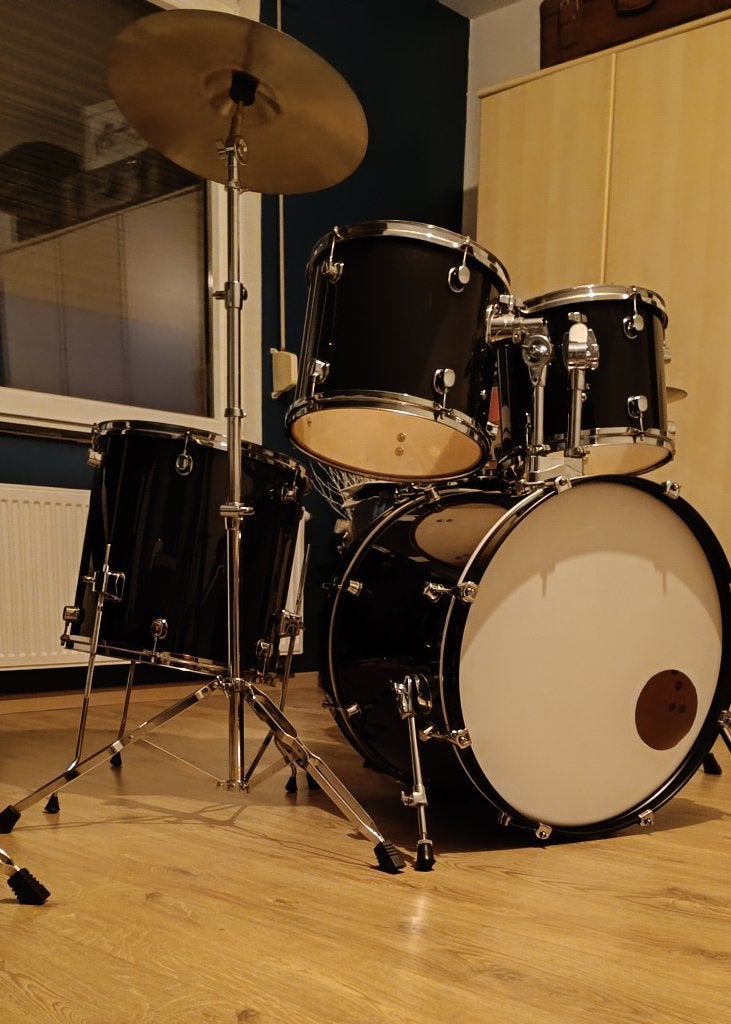 Set acoustique 22/12/13/16/14 + Hardware & cymbales, Musique & Instruments, Enlèvement, Comme neuf