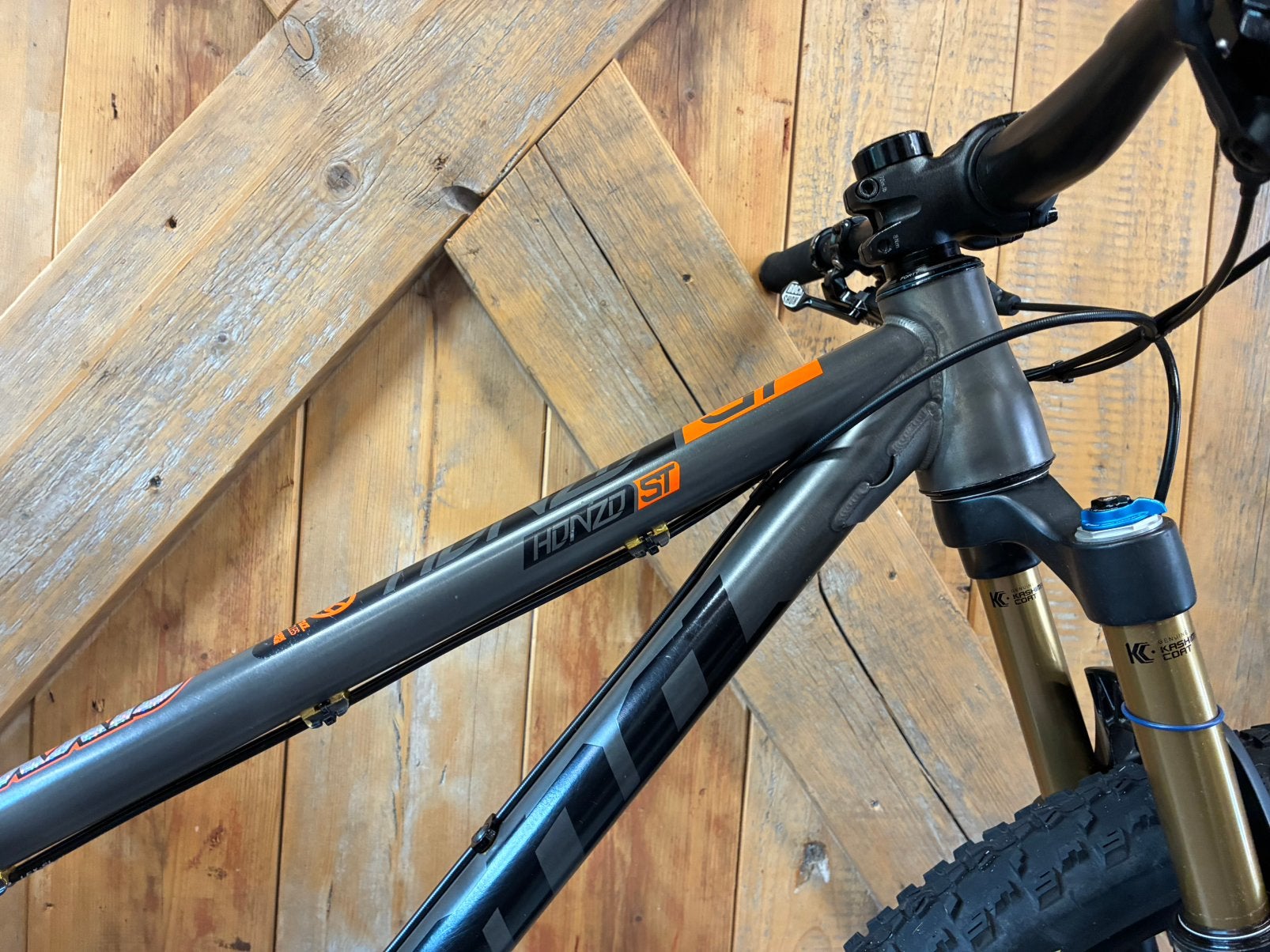 Kona Honzo ST CUSTOM, Vélos & Vélomoteurs, Enlèvement ou Envoi, Comme neuf