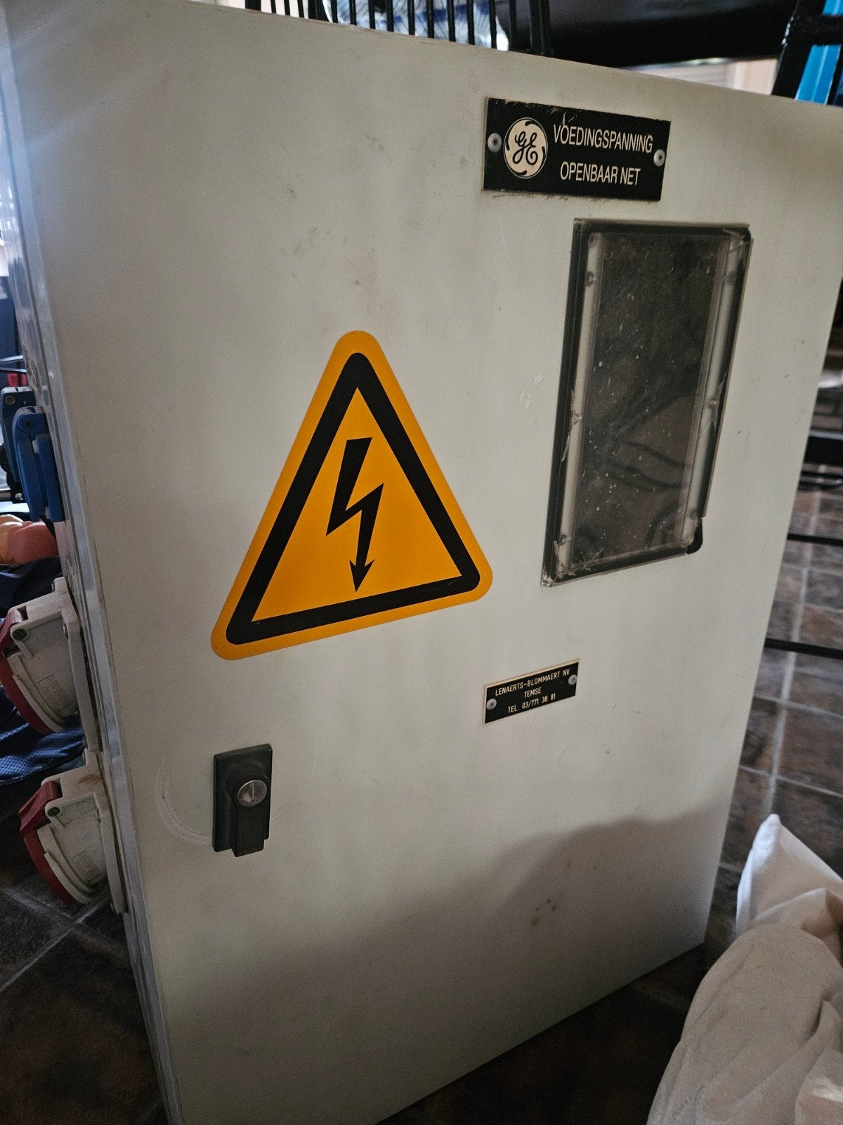 Werfkast, Doe-het-zelf en Bouw, Ophalen, Zo goed als nieuw, Overige typen