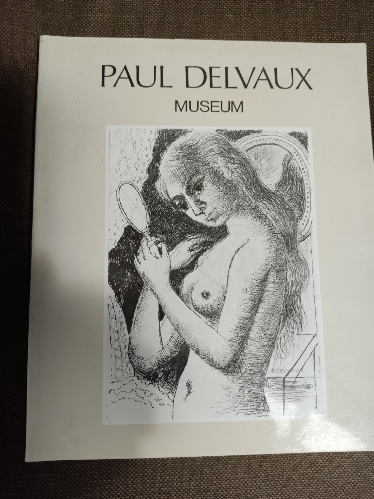 Paul Delvaux Museum, Verzenden