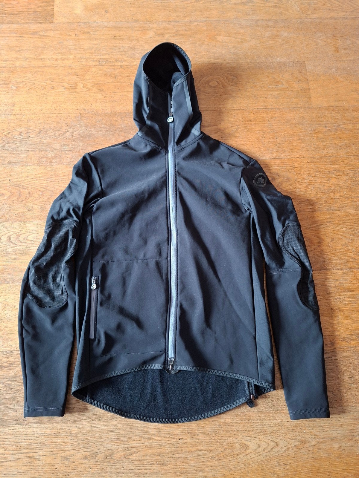 Veste de cyclisme Assos Trail Softshell M NEW, Envoi